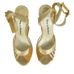 ICONIC Terry De Havilland Margaux Beige Suede Gold Wedge. Size EU36. NEW no tags